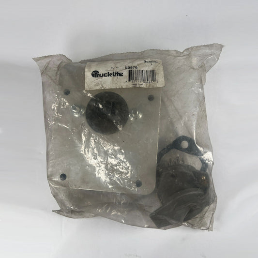 Truck-Lite 50879 50 Series Smart Box nose box